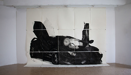 מכונית שחורה גואש על נייר 300 ס״מ x390 LiamChambonBlackCar.jpg